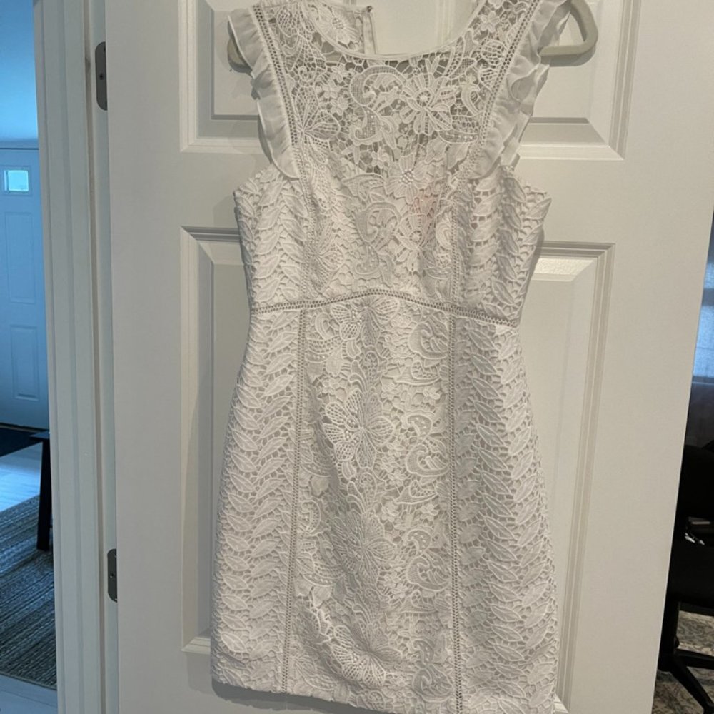 Lilly Pulitzer Dress! Size 4! Worn Once! - Picture 1 of 1